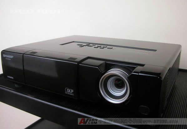 �؃r���N����SharpZ1500�������ͶӰ�C�Hһ�_