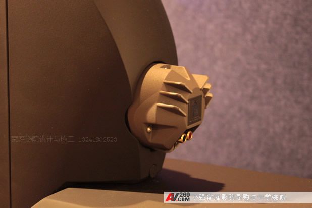 JBL垂直號角Project Array系列登場