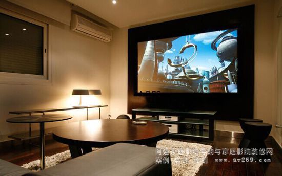 �͏dӰԺ׌ӰԺ�c������x�������͏dӰԺ�m���ճ����e���д����ˡ������삐��ֻҪ���_���T�M���͏d�Ϳ������ܸ߶˵Ċʘ���ʽ���@һ�c�Ǫ���Ӱ���ҟo���_���ġ��������֮�gҲ����ͨ�^�͏dӰԺһͬ�Α������ǽ�����ӡ������f���͏dӰԺ�������x��׌�͏d�ص��ˡ��ҡ�������׌��ͥӰԺ���ˡ��ҵĸ��X����