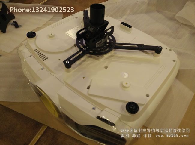 愛普生3D投影機TW8200C安裝吊架案例