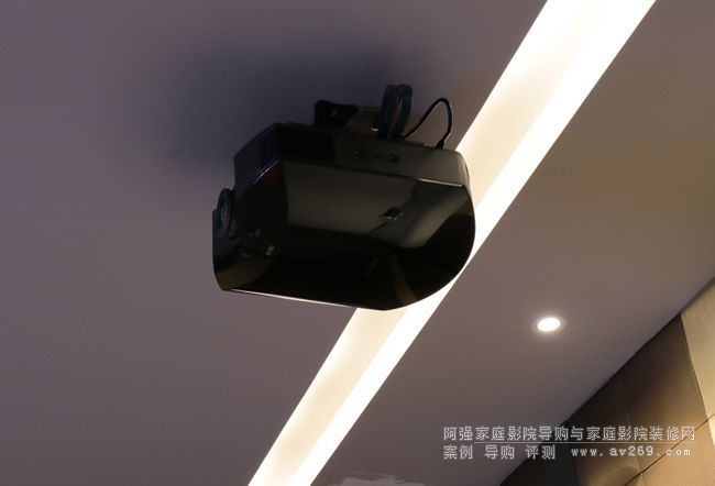 ����HW48ͶӰ�C�u�y ��������˵ļ��ø���ͶӰ�C