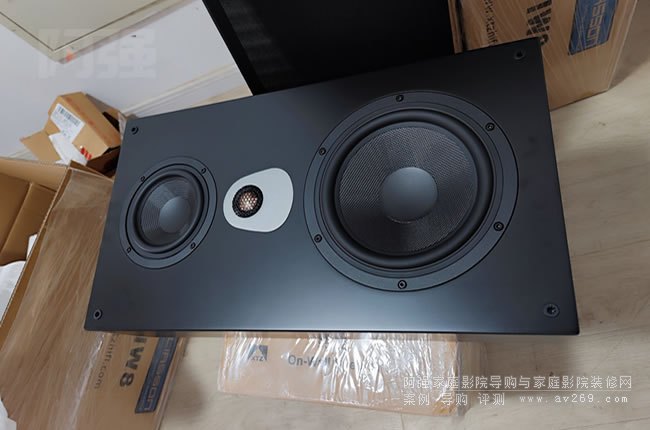 XTZ E-IW8���䌍���_��